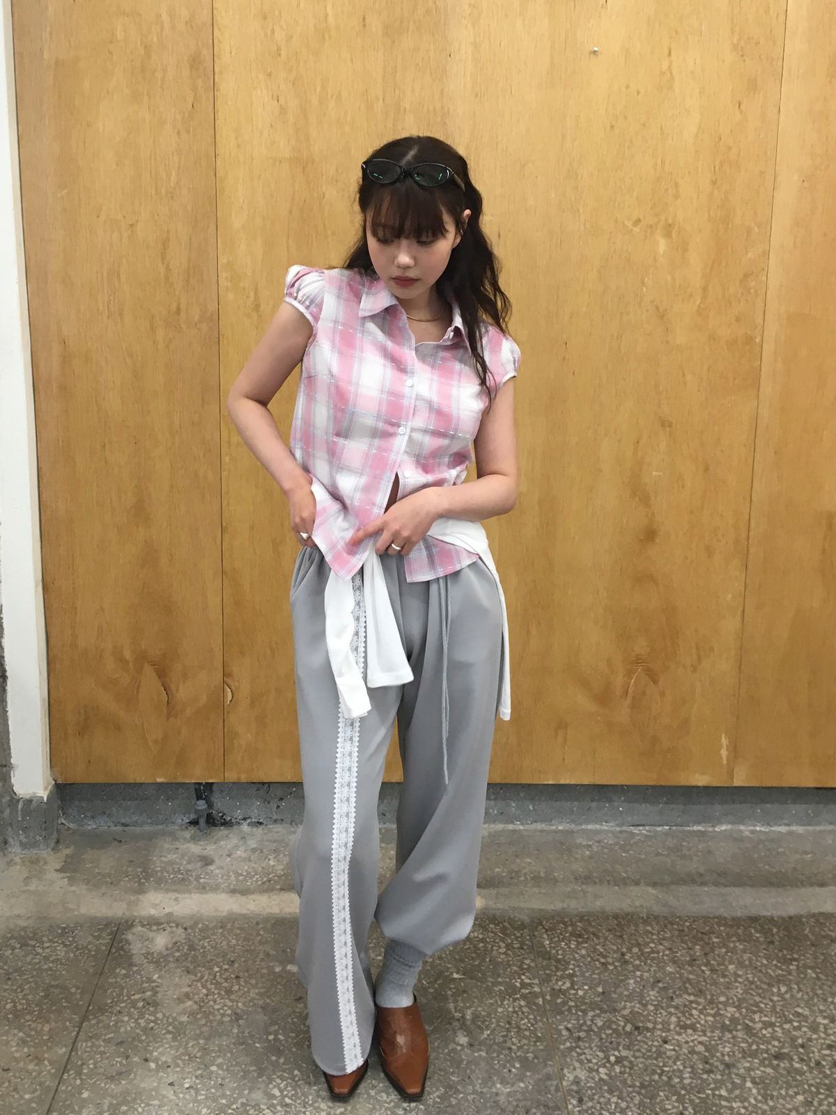 마조네(MA JOURNEE) CHECK CAP SLEEVE SHIRT_PINK