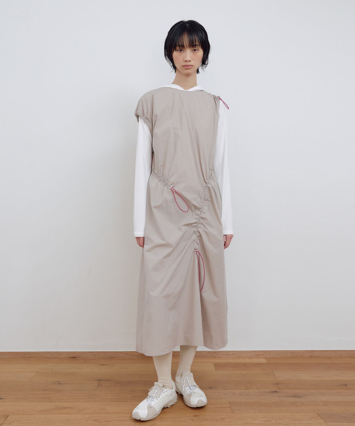 마조네(MA JOURNEE) NYLON STRING DRESS_GREY