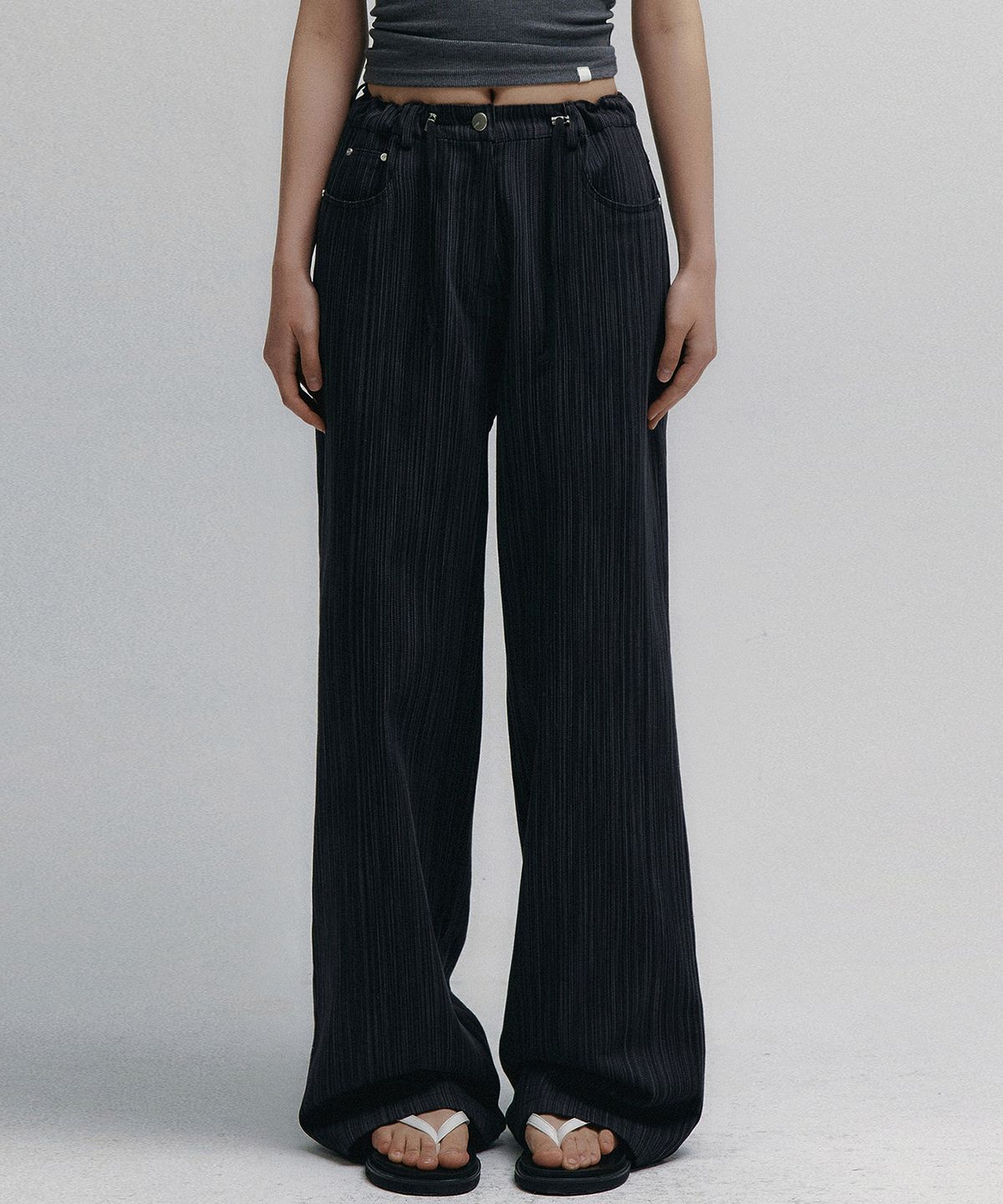 니브(NEEV) Stripe Jacquard String Denim Pants (Black)