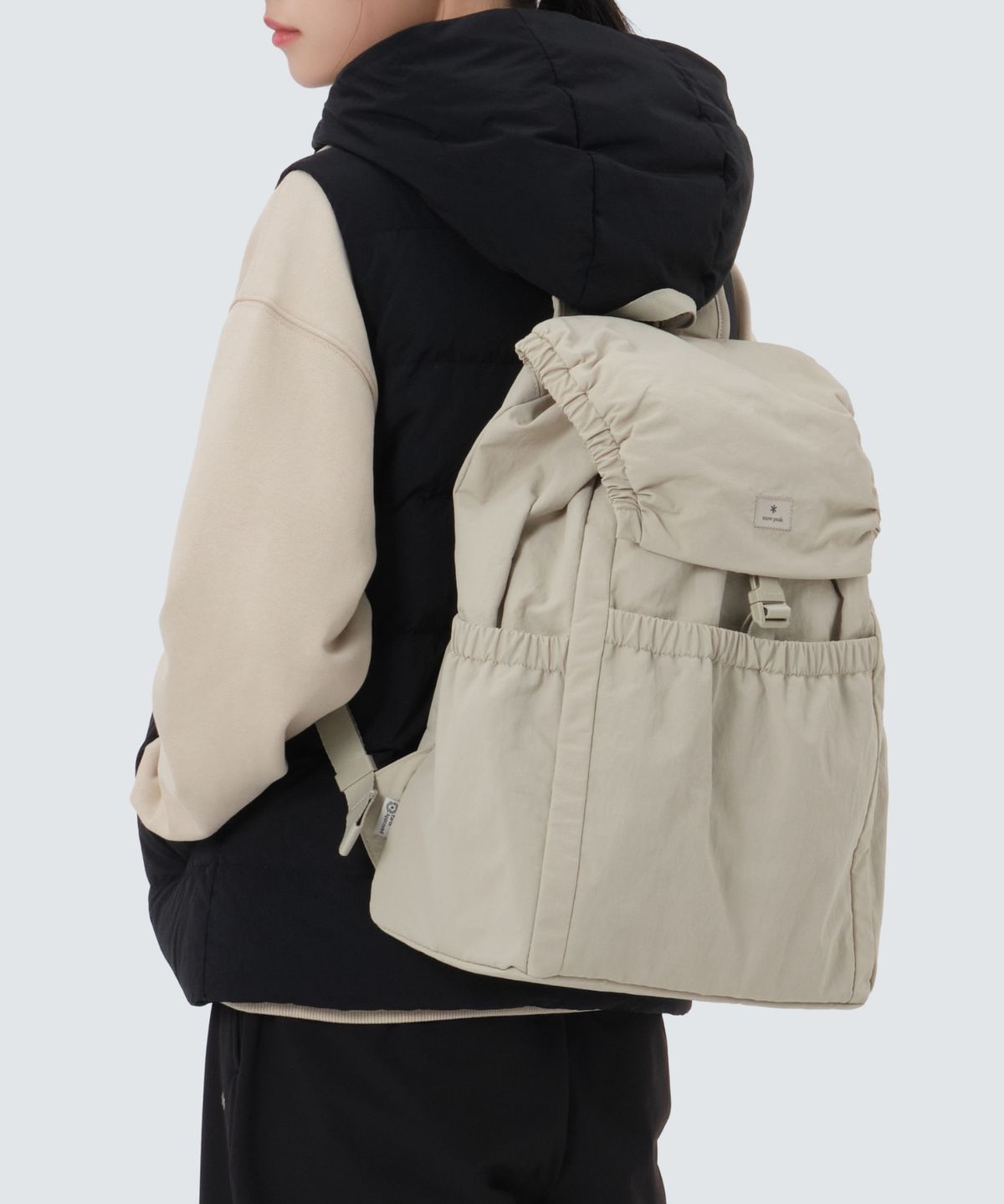 스노우피크 어패럴(SNOWPEAK APPAREL) 캠플 백팩 17L (S25ZUCBP10) Light Beige