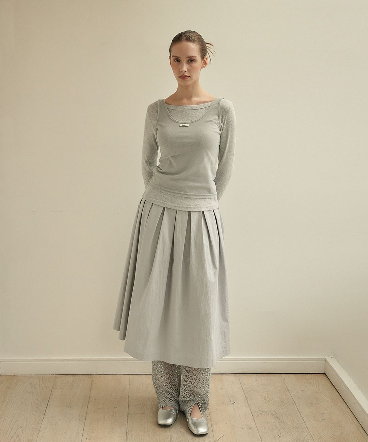 아우로(OURO) COTTON TUCK SKIRT  [ PALE BLUE ]