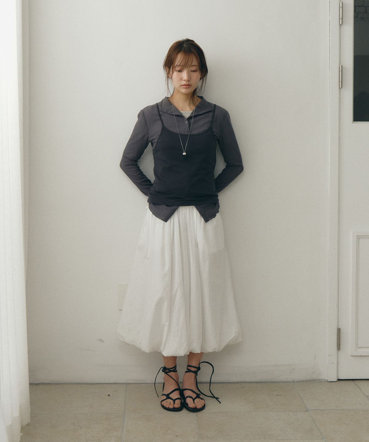 로우타이드(LOW TIDE) STRAP BALLOON SKIRT [WHITE]