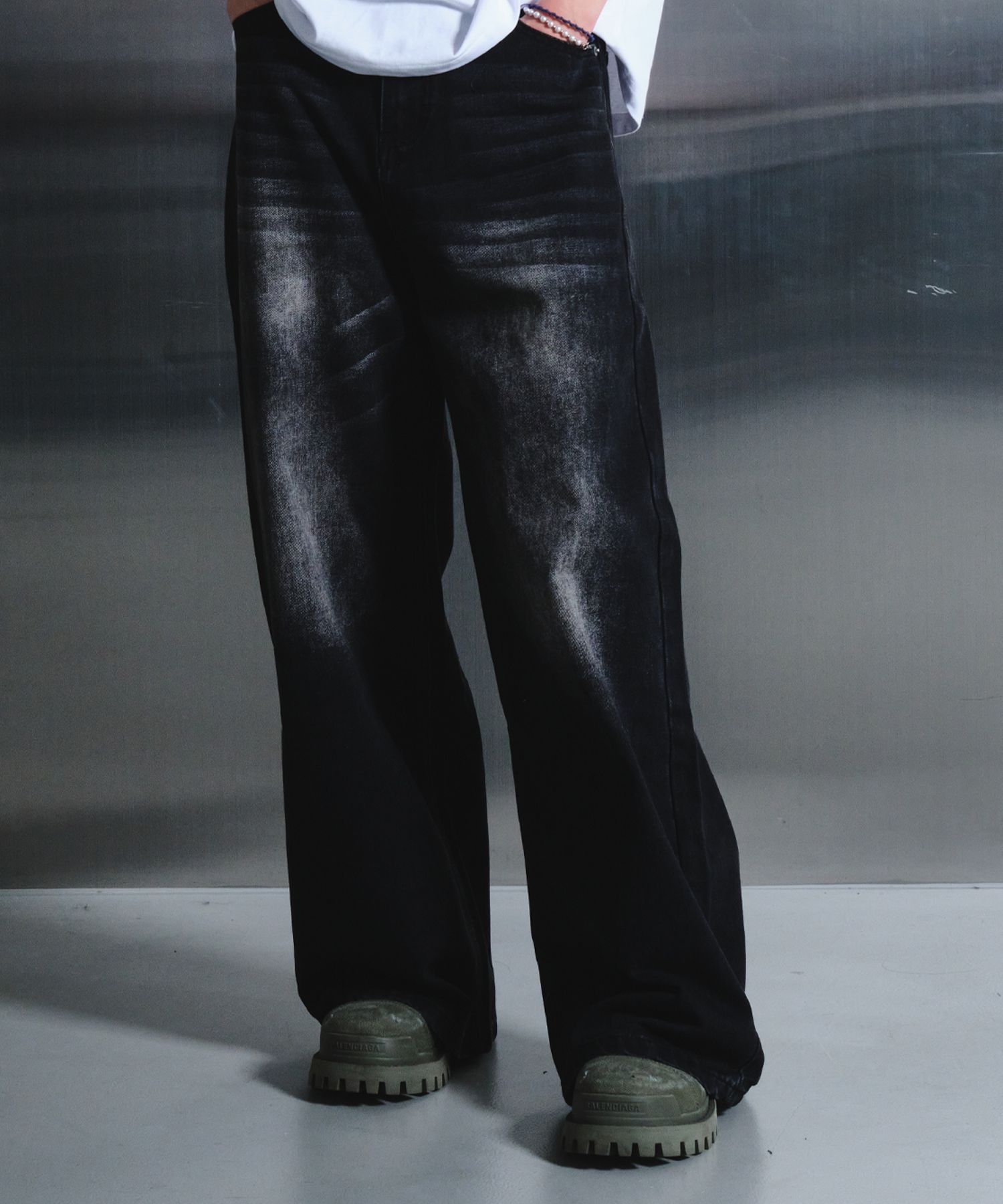 MUSINSA | DWS COMPANY Double Washed Wide Denim Pants (Washed Black)