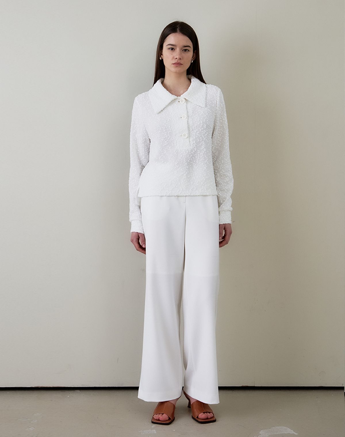 지에마르(GIEMAR) BOUCLE COLLAR TEE  부클 카라 티