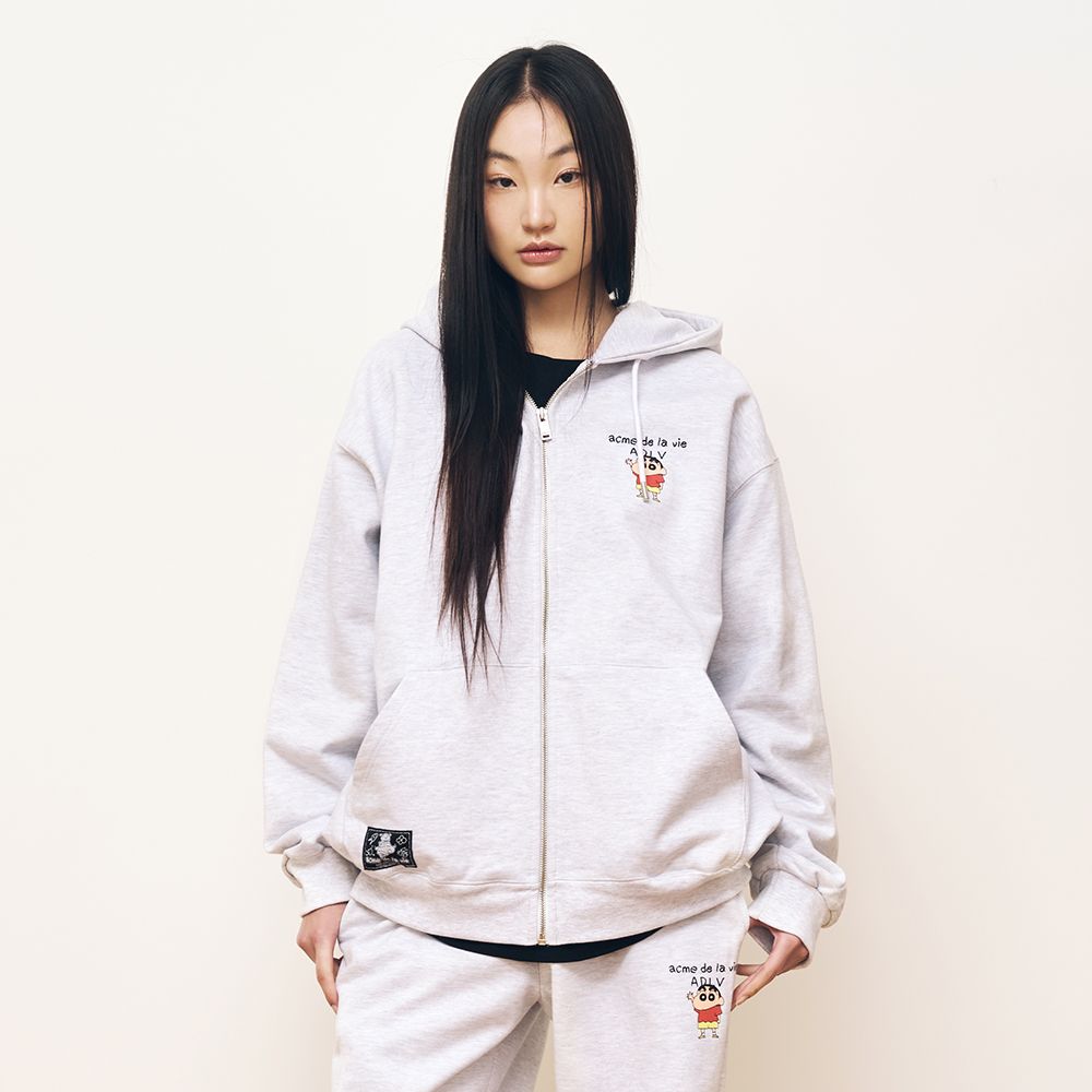 MUSINSA公式 | acmé de la vie SHINCHAN BASIC LOGO HOODIE ZIP UP