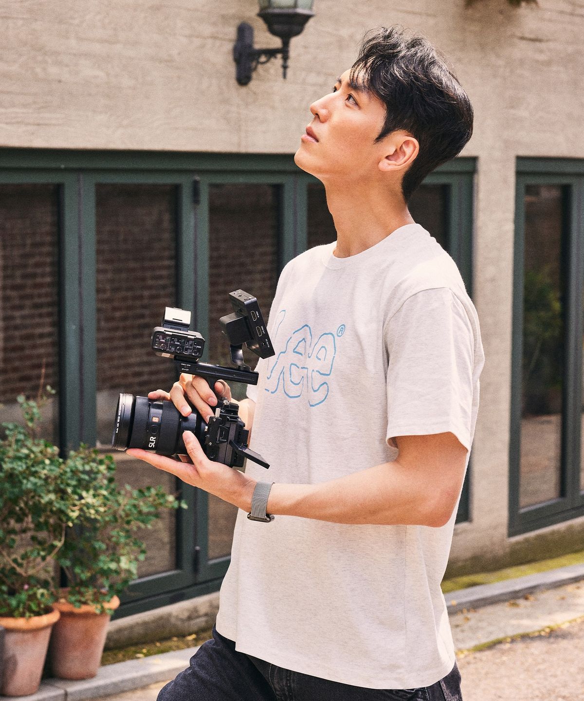 리(LEE) 라인 트위치 로고 티셔츠 라이트그레이