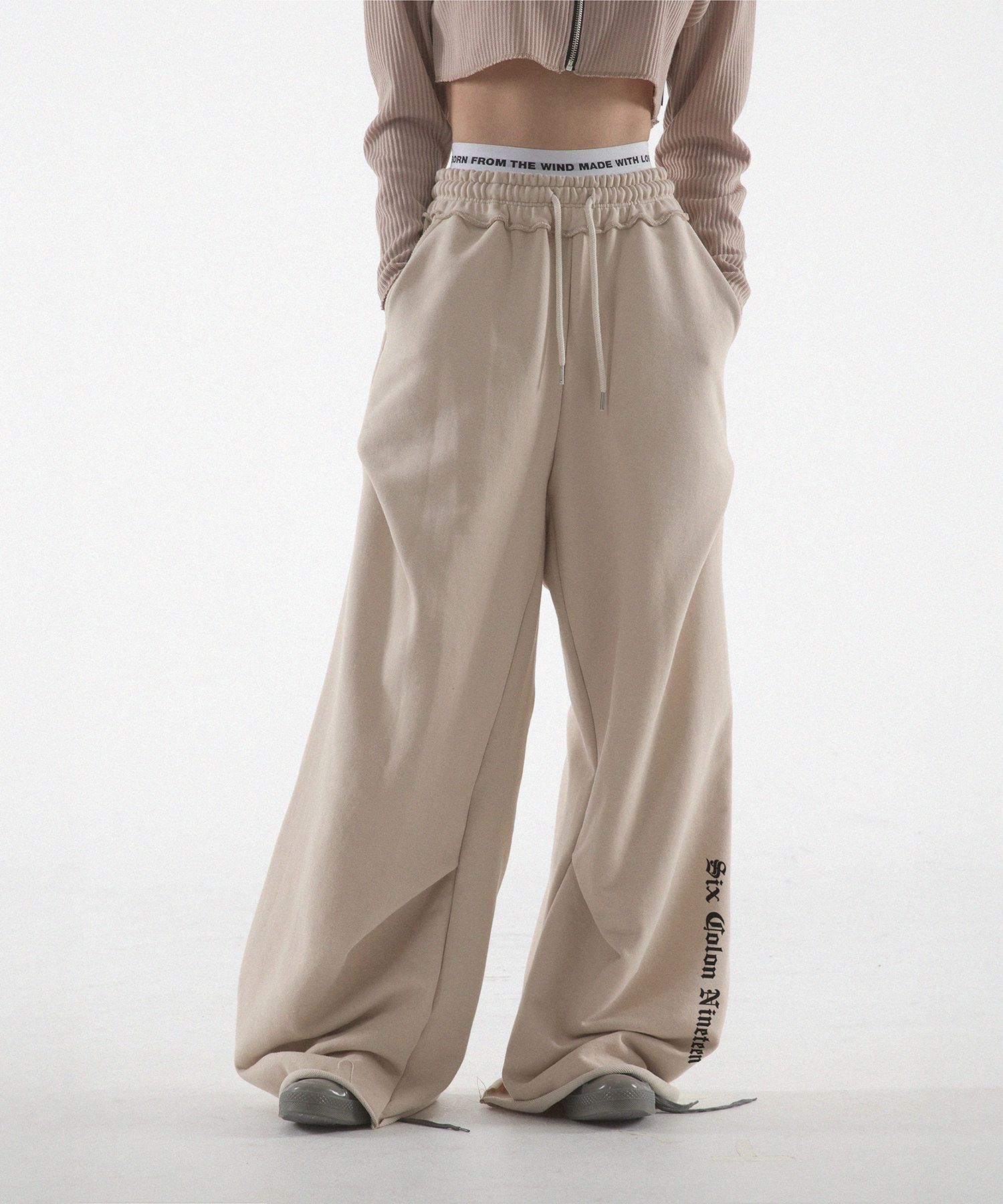 MUSINSA公式 | FANSHOW SIX COLON NINETEEN GEOMETRY PANTS - SAND