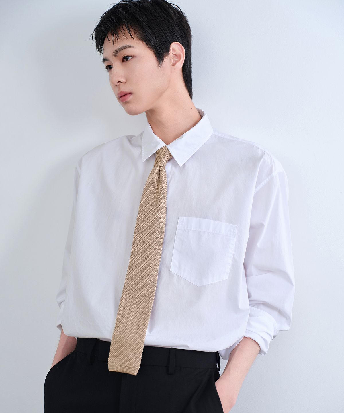 무신사 스탠다드(MUSINSA STANDARD) 솔리드 니트 넥타이 [베이지]