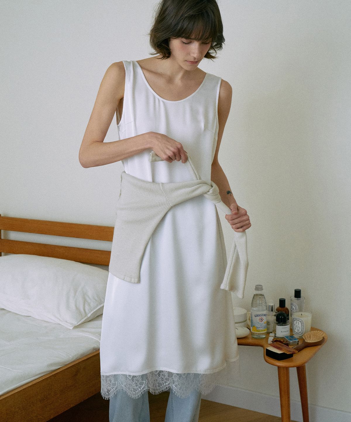 라메레이(LAMEREI) Layered Lace Dress[LMBESPDR5803]-2color