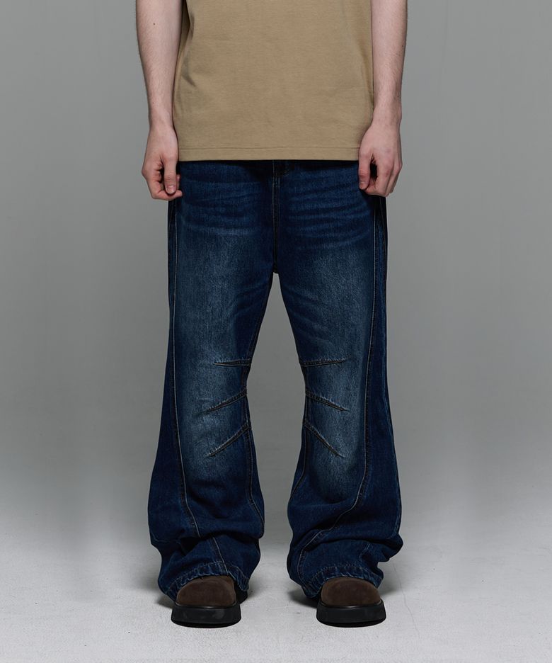 Cat mustache dart bootcut denim PT indigo
