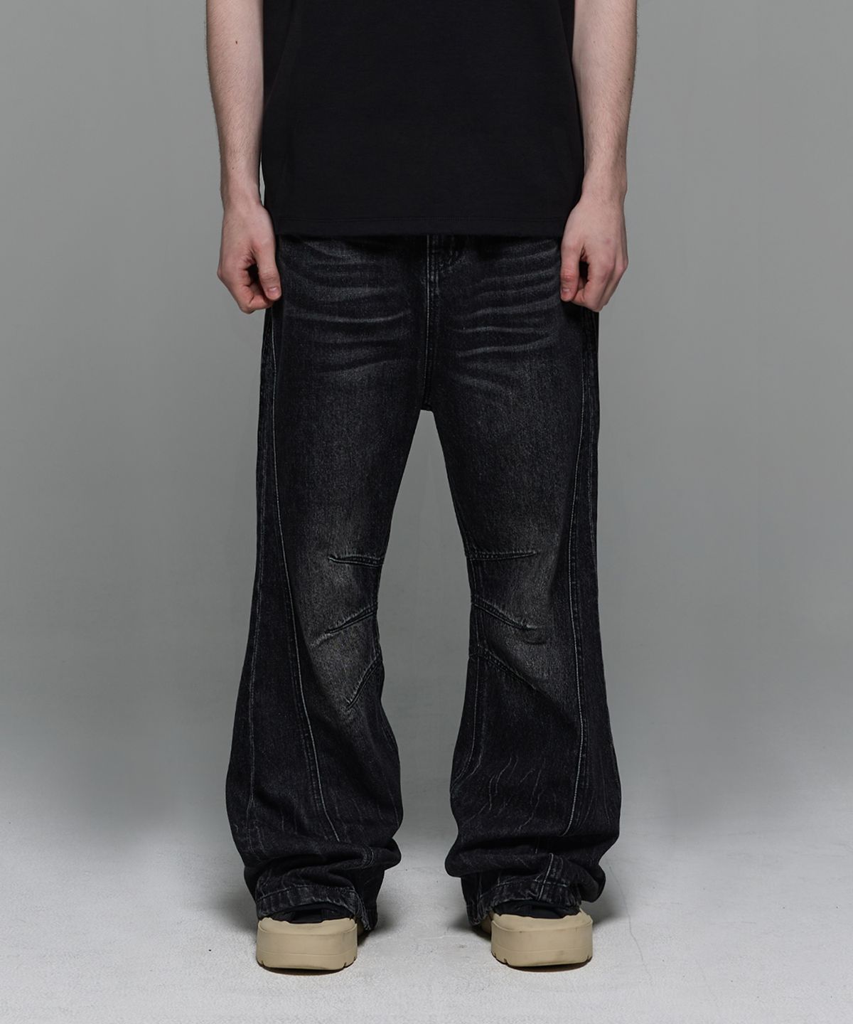 헤더헬렌(HEDER HELEN) Cat mustache dart bootcut denim PT black