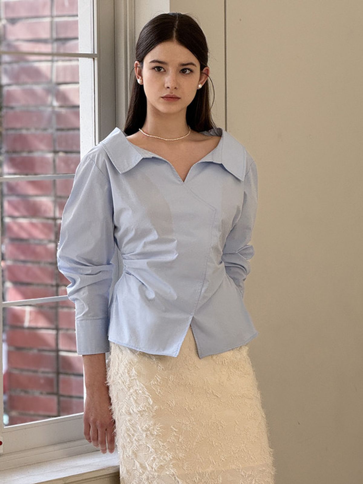 로트르드민(LAUTREDE MIN) Lautre Amanda Blue Off - shirts