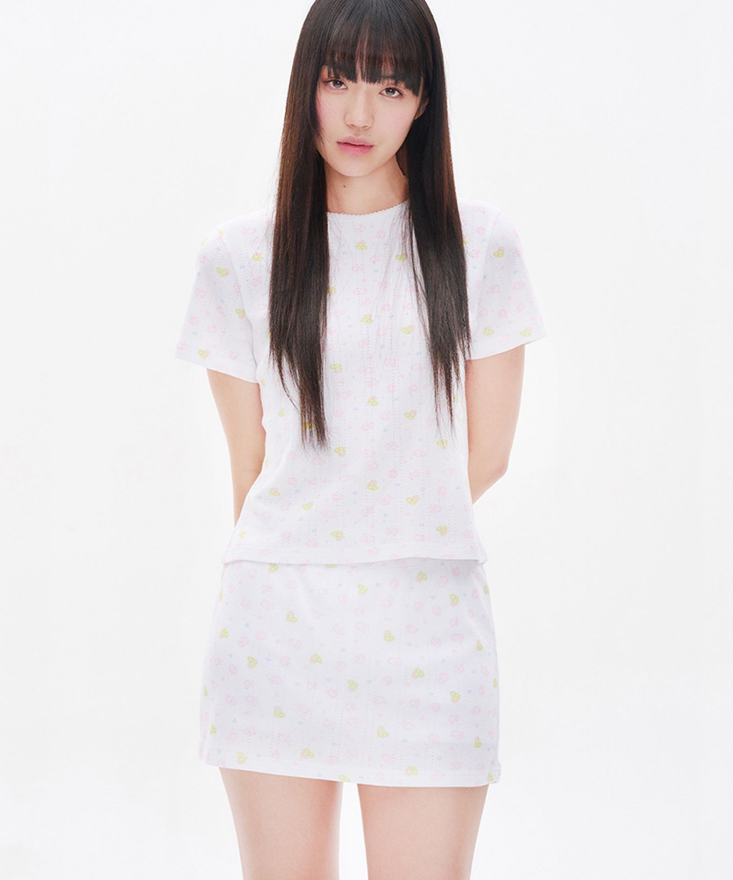 ワンピースその他 [YOUHEE] SHEEP PATTERN T-SHIRTS SKIRT SET WHITE Satin Jersey Ruffle T-Shirt — White – La Garçonne