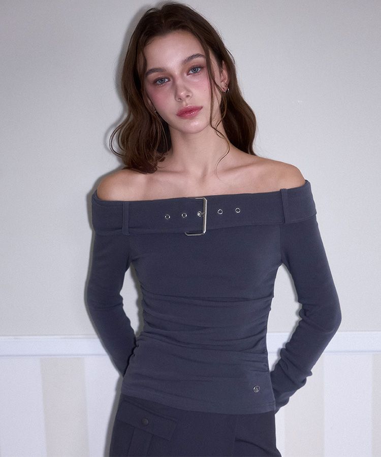 Shop Tops at MUSINSA