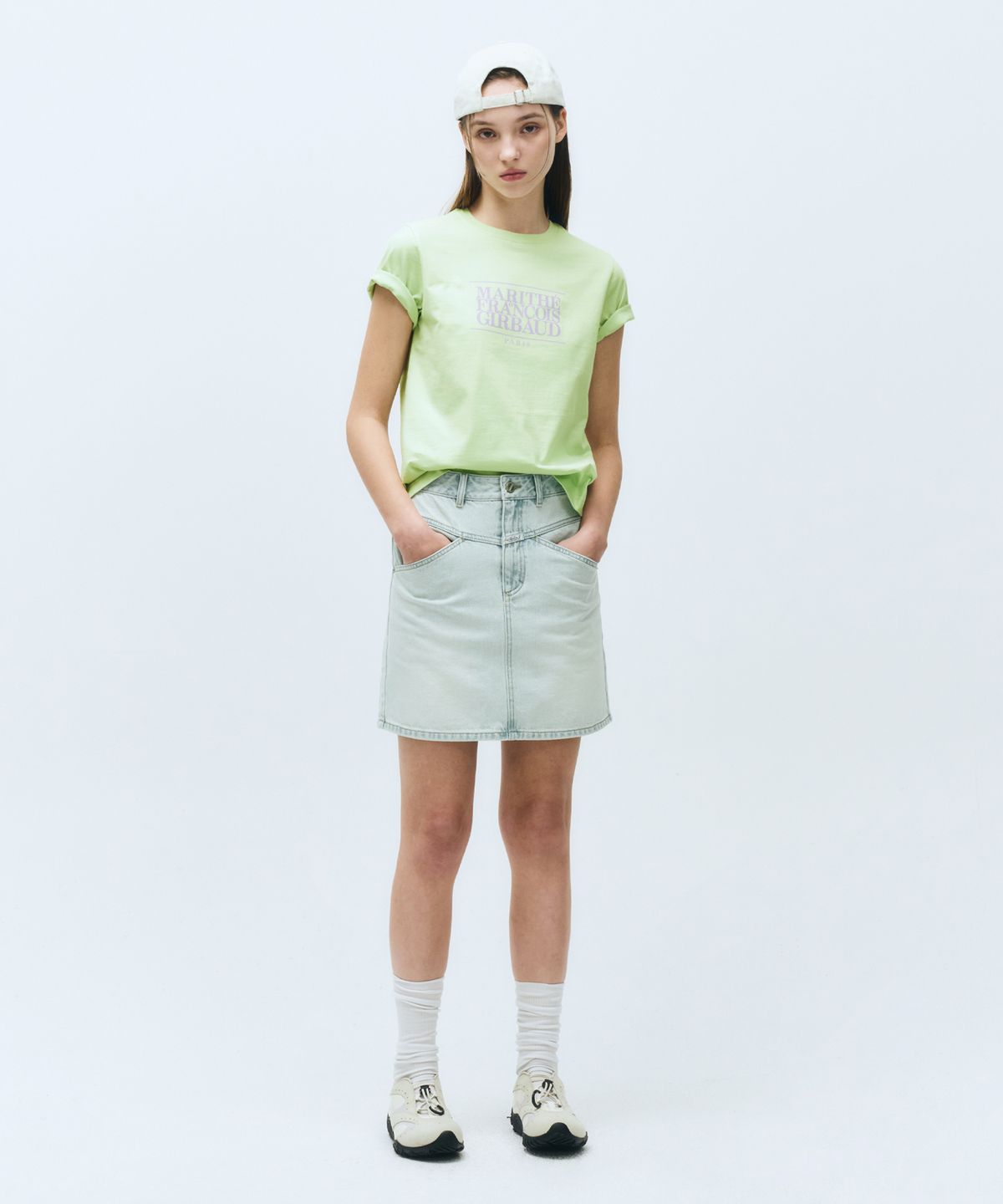 마리떼 프랑소와 저버(MARITHÉ + FRANҪOIS GIRBAUD) W STRAIGHT DENIM MINI SKIRT light blue