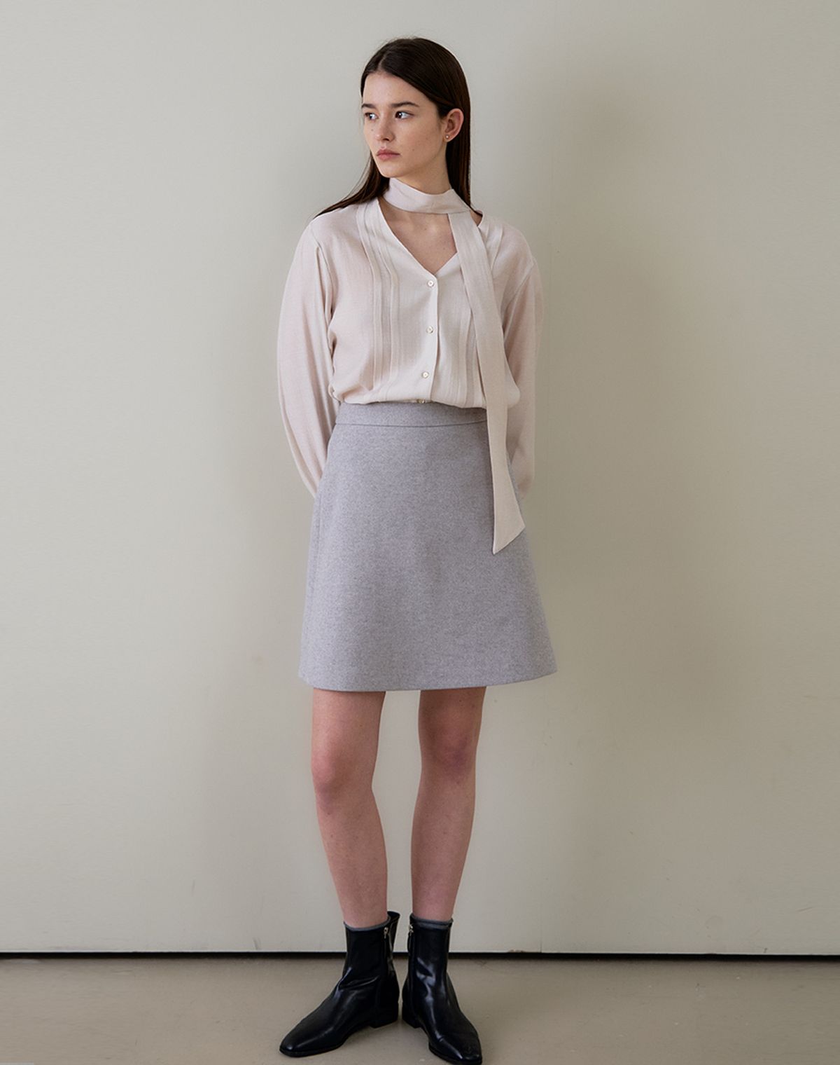 지에마르(GIEMAR) MIDIUM A LINE SKIRT GRAY 미디엄 에이라인 스커트 그레이