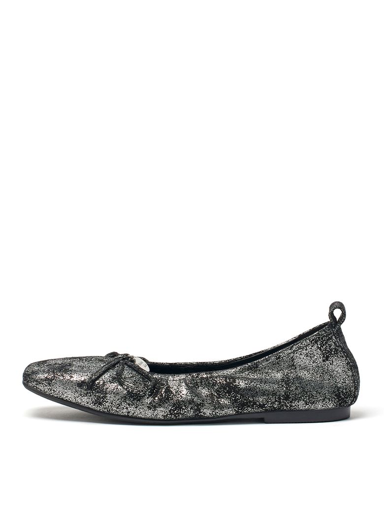 RIBBON BALLET FLAT SHOES IN DARK SILVER