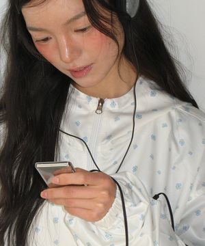 HOODED WINDBREAKER JUMPER BLUE FLOWER