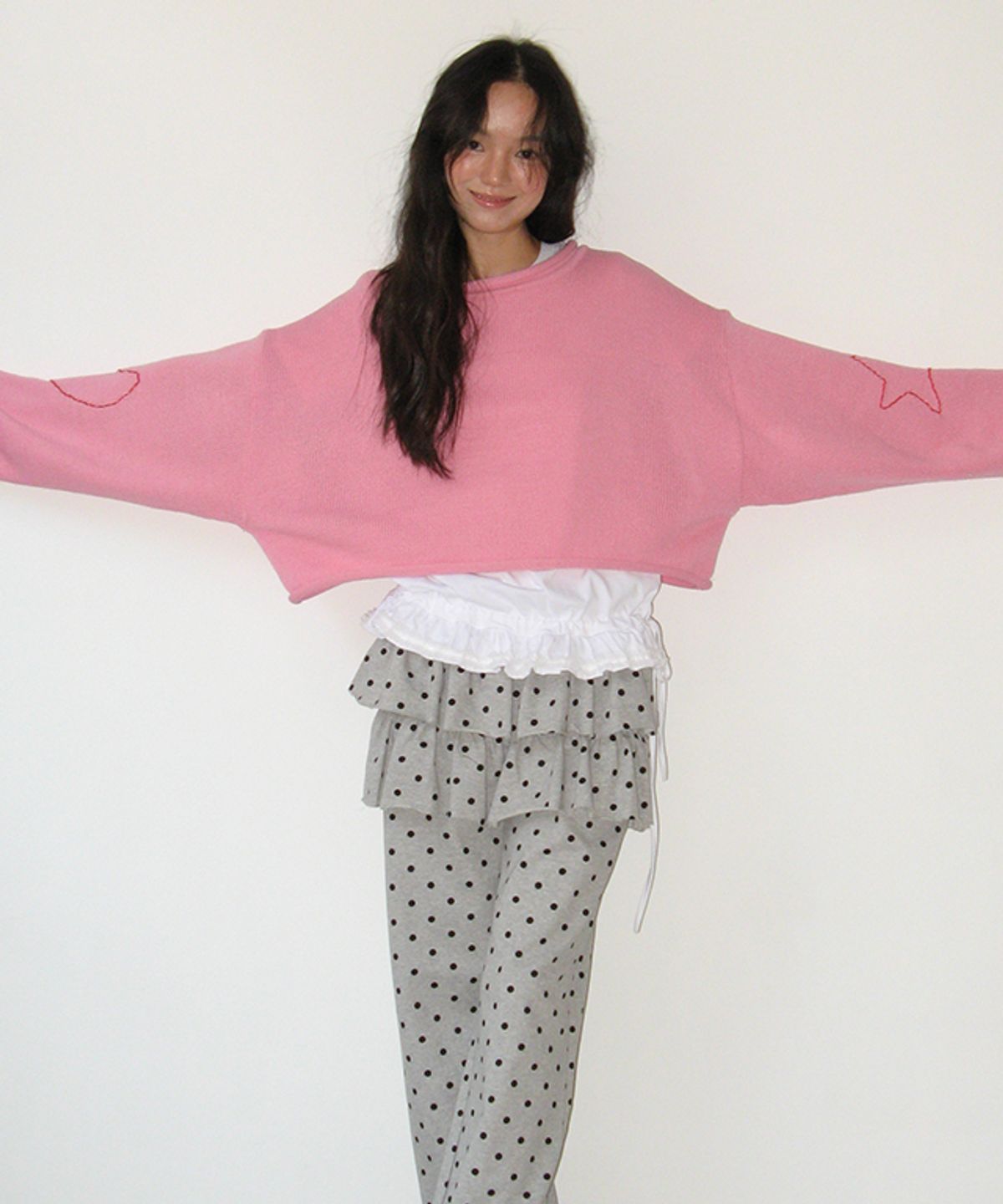 론론(RONRON) HEART STAR HAND STITCH OVERFIT CROP KNIT PINK