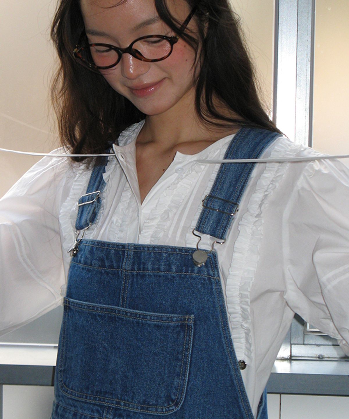 론론(RONRON) FRILLY RUFFLE RIBBON TIE VINTAGE BLOUSE WHITE