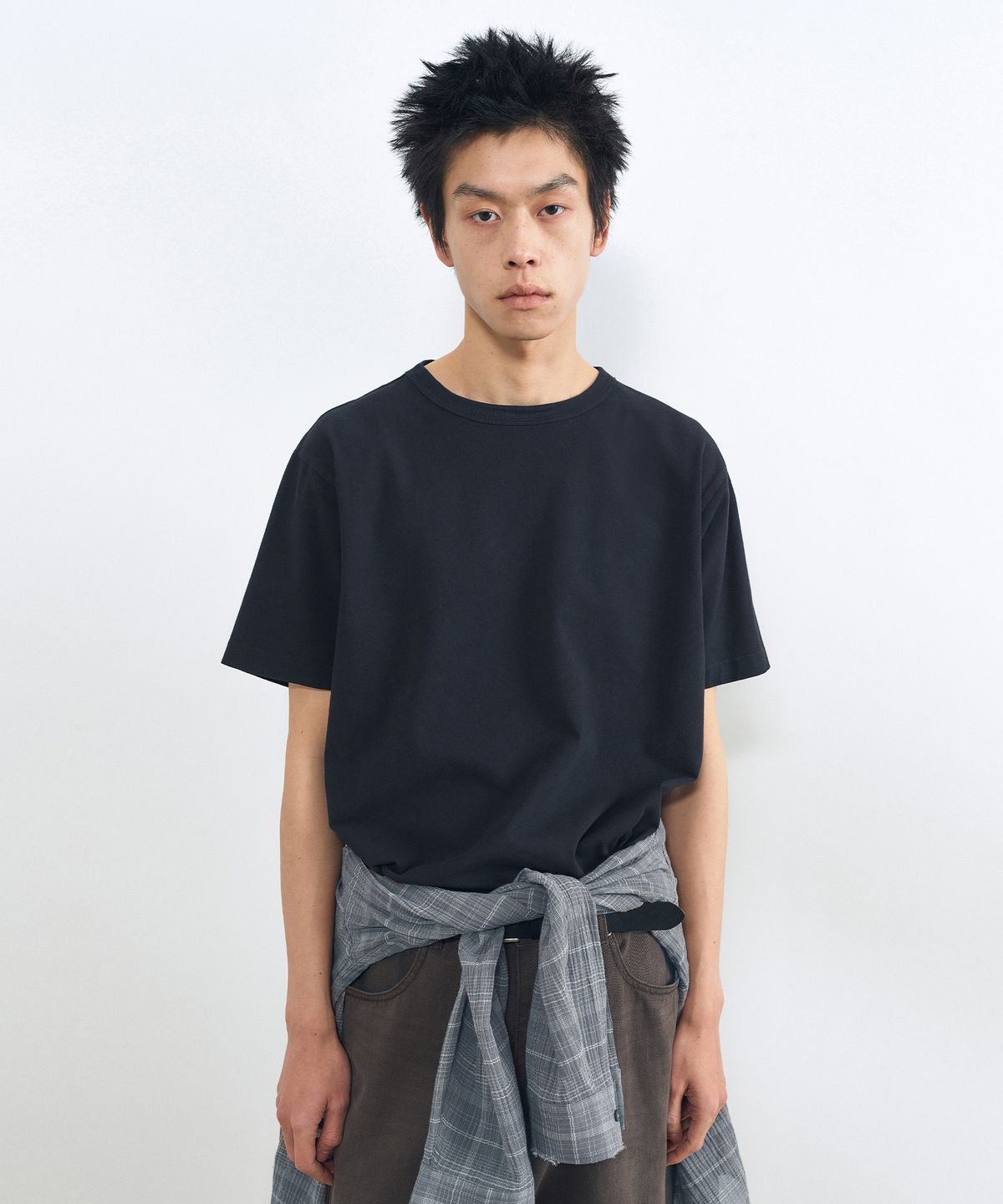 인사일런스(INSILENCE) 가먼트다잉 박스핏 티셔츠 WASHED BLACK
