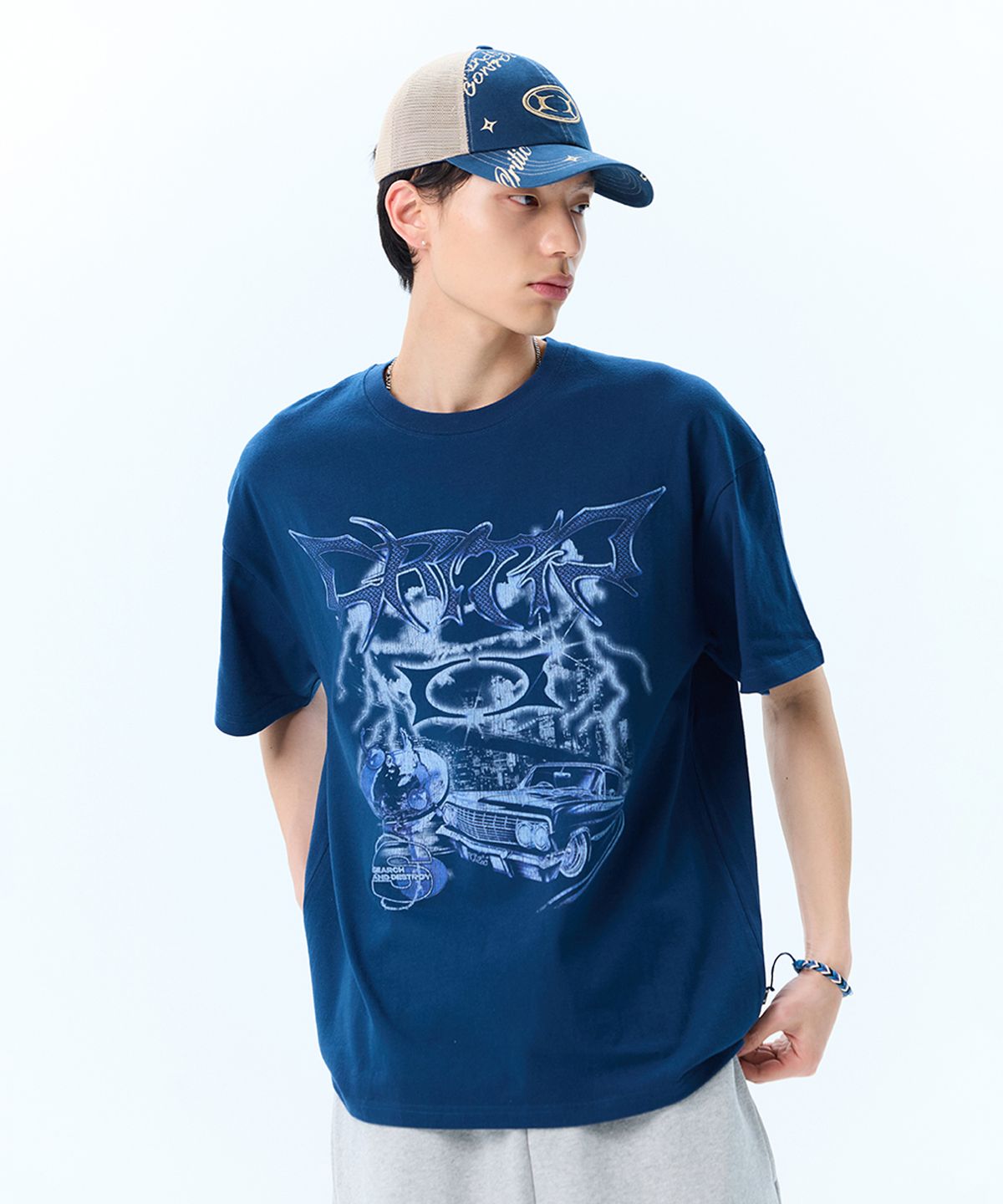 크리틱(CRITIC) LIGHTNING CITY T-SHIRT NAVY