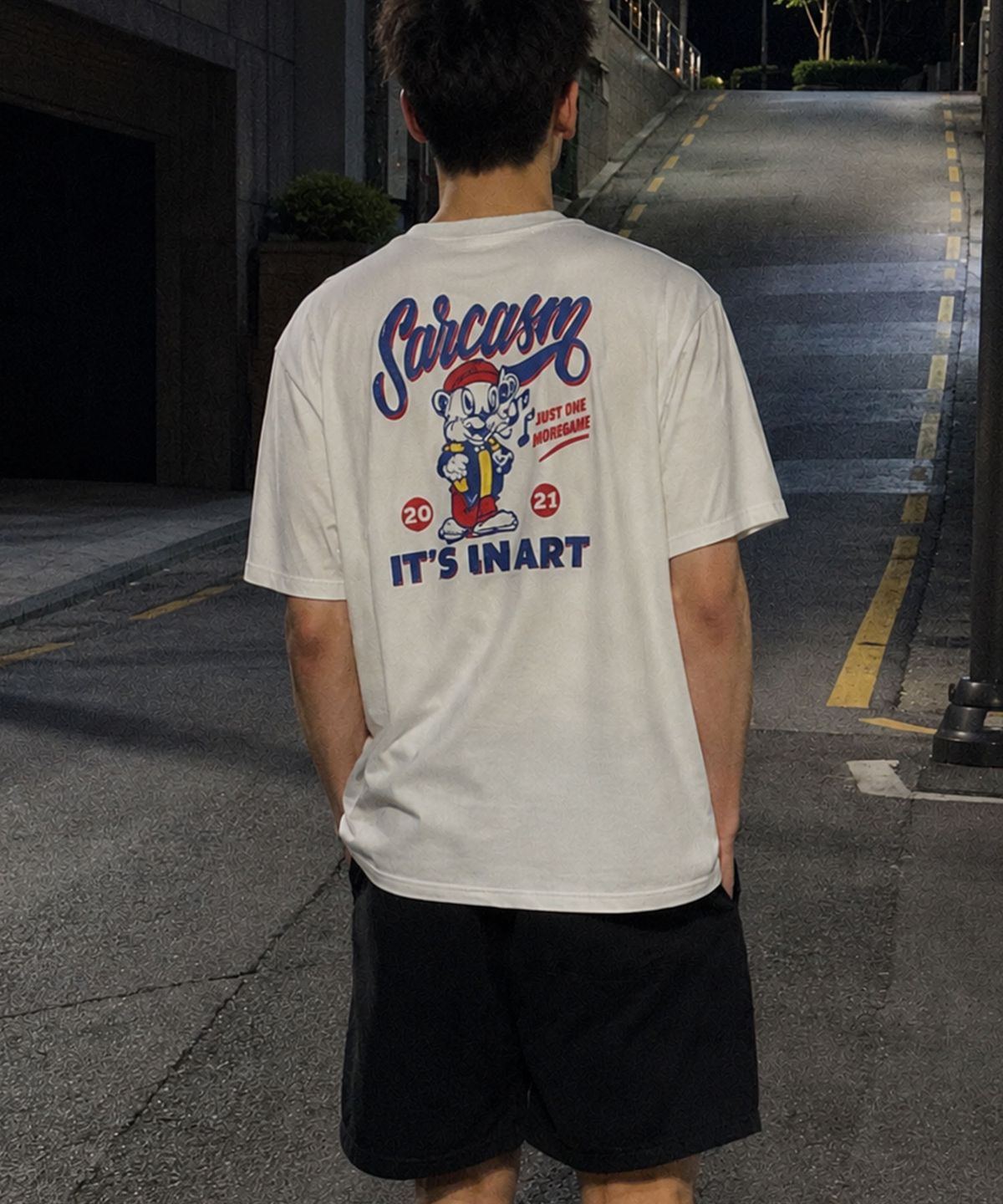 언리미트(UNLIMIT) Sarcasm Tee (U25BTTS507)