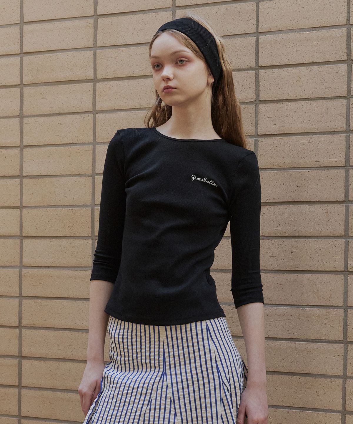 그린버터(GREENBUTTER) Three-quarter Sleeve Tee (Black)