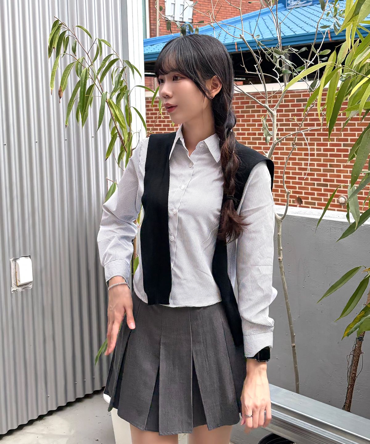 카고브로스 포 우먼(CARGOBROS FOR WOMAN) 스트라이프 크롭 긴팔셔츠 (화이트)