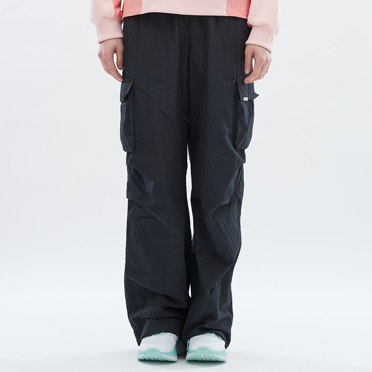 스케쳐스(SKECHERS) 여성 우븐 파라슈츠 팬츠_SL3WPCFS012