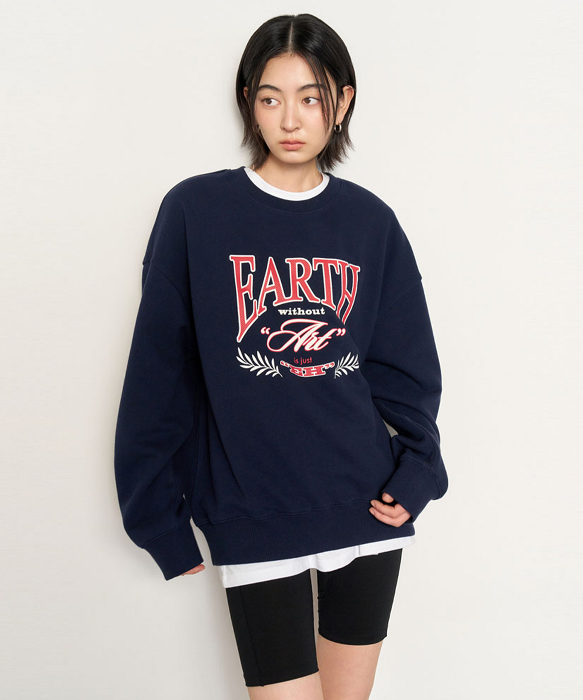 제너럴아이디어(GENERALIDEA) UNISEX 어스 루즈핏 맨투맨 [NAVY] / SBE1U02010