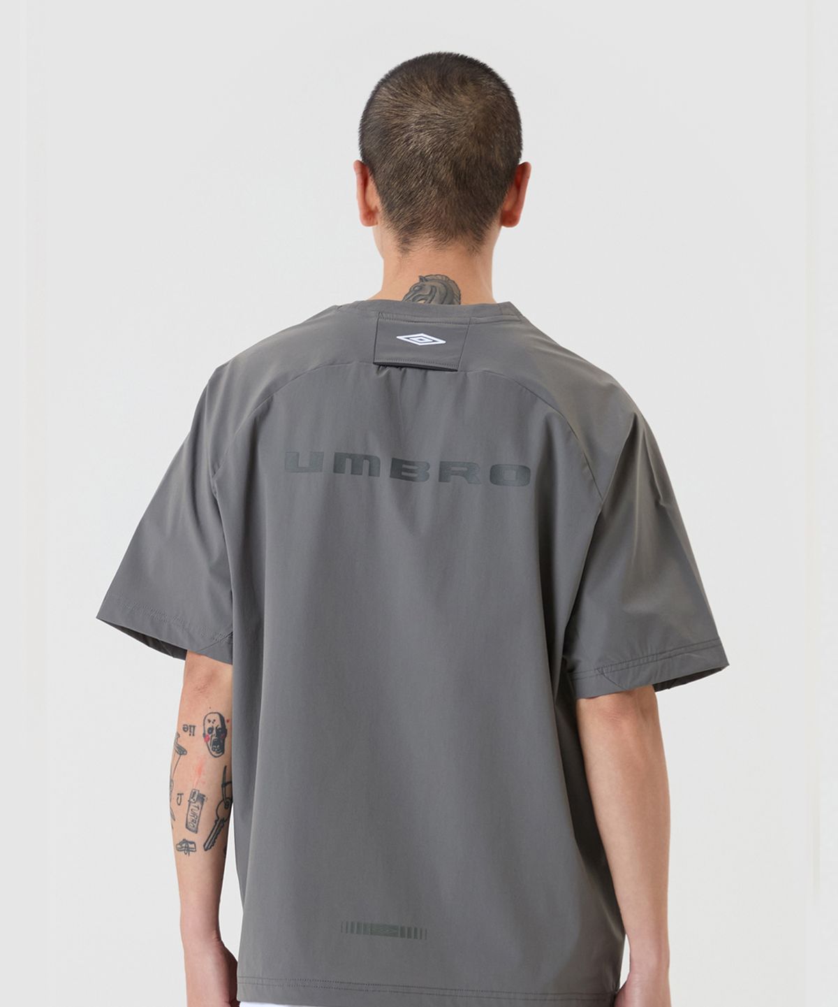 엄브로(UMBRO) 액티브 올라운드 스트레치 반팔 피스테 카키(UQ121SWT32)