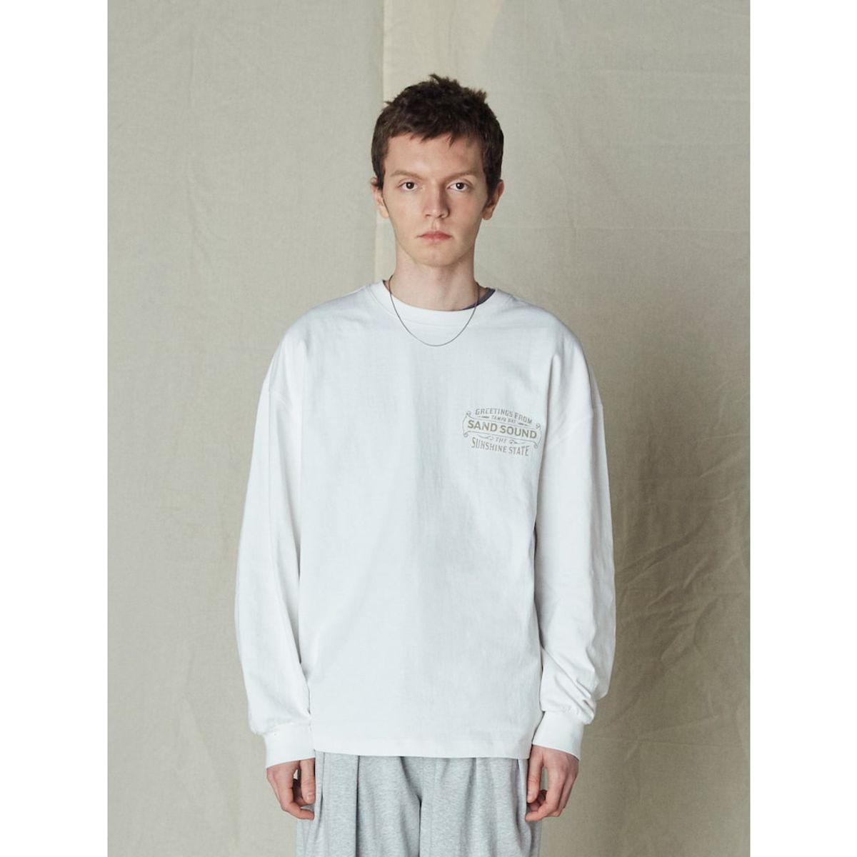 샌드 사운드(SAND SOUND) Ybor Graphic Over Fit Long Sleeve TShirt  Ivory