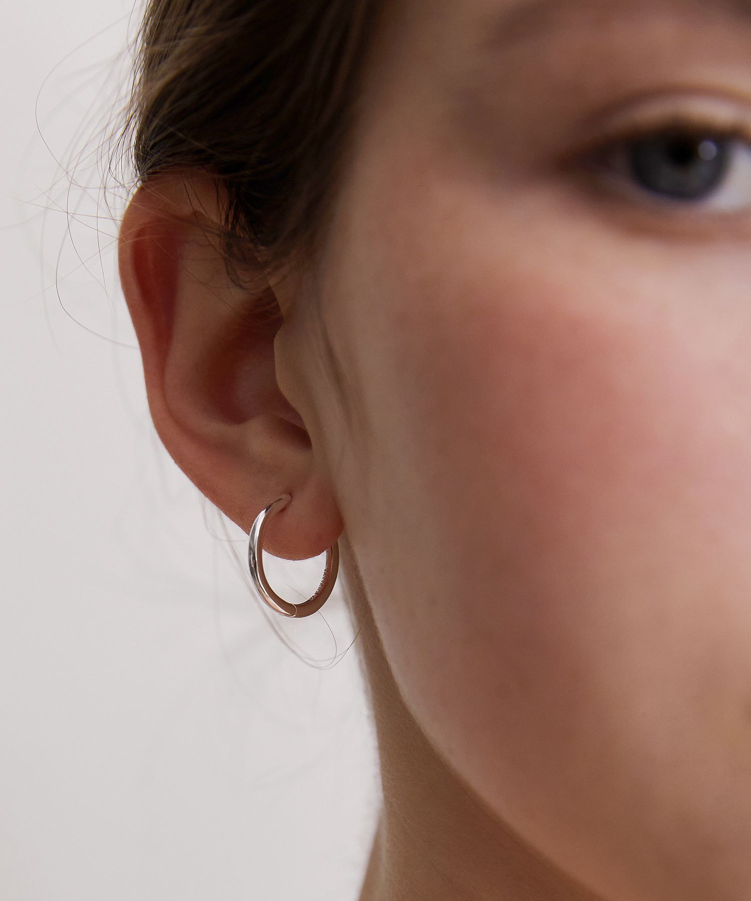 MUSINSA | TATIANA (Silver 925) Chelsea Hoop Earrings EC3056 (M)