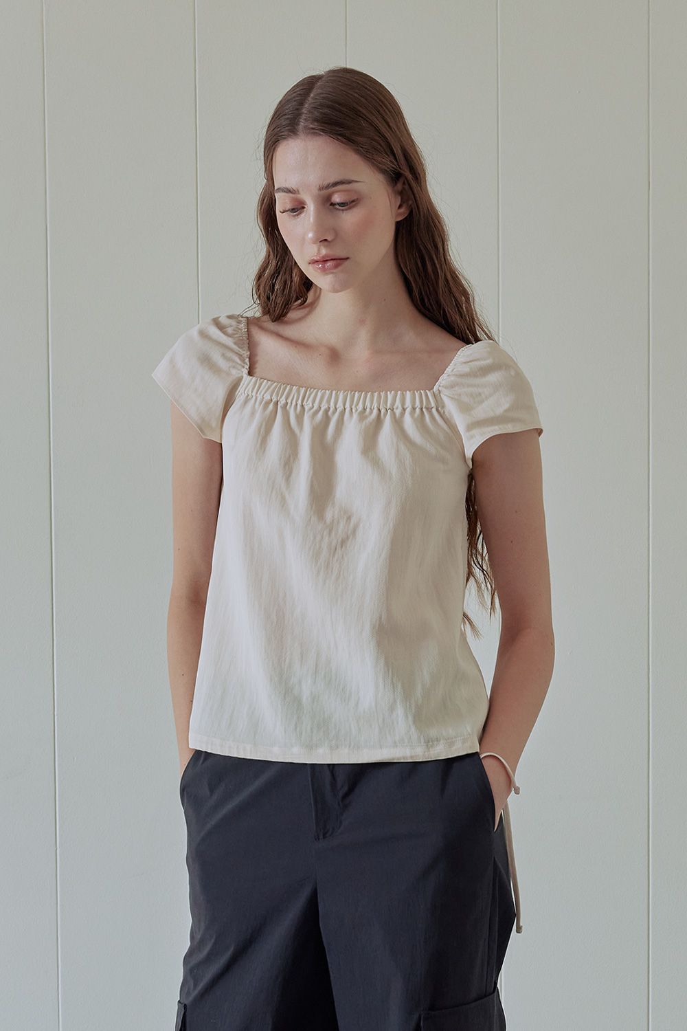 【EEUN】Ribbon Square Shirring Top MUSINSA | AFTERHOURS RIBBON SHIRRING BLOUSE (ECRU)