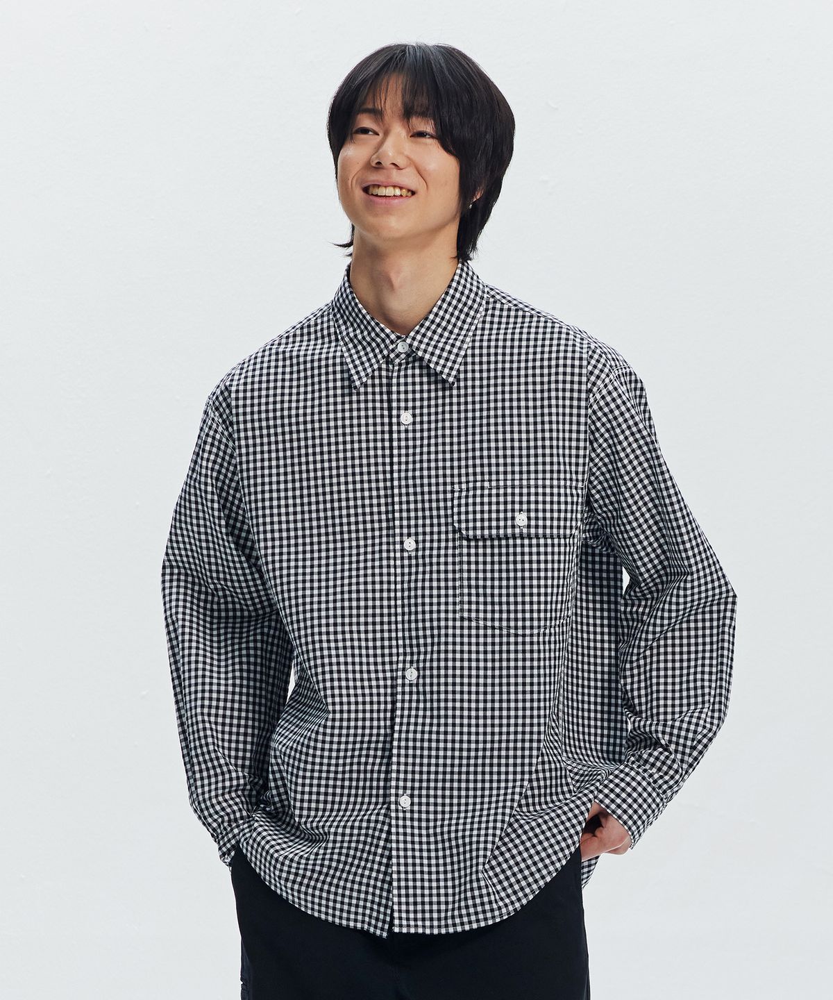프리즘웍스(FRIZMWORKS) EASE GINGHAM CHECK SHIRT _ BLACK