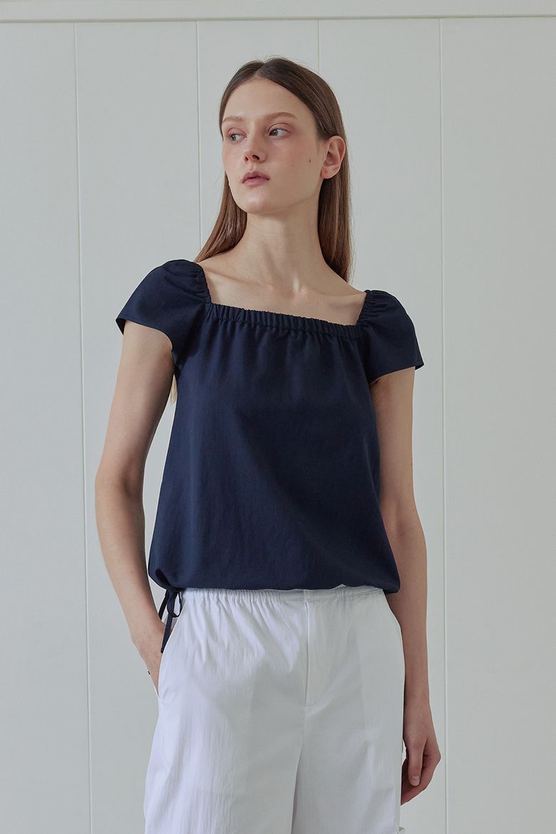 RIBBON SHIRRING BLOUSE (NAVY)