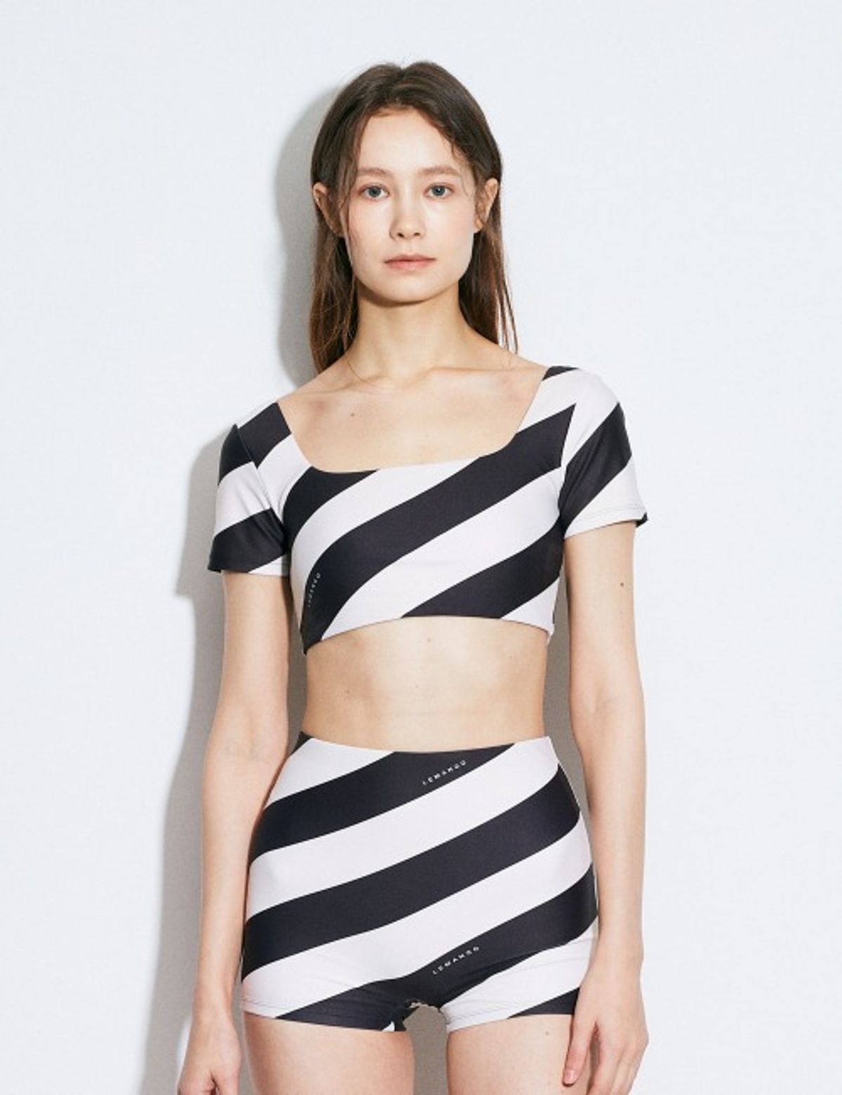 르망고 느와(LEMANGO NOIR) Oblique Stripe