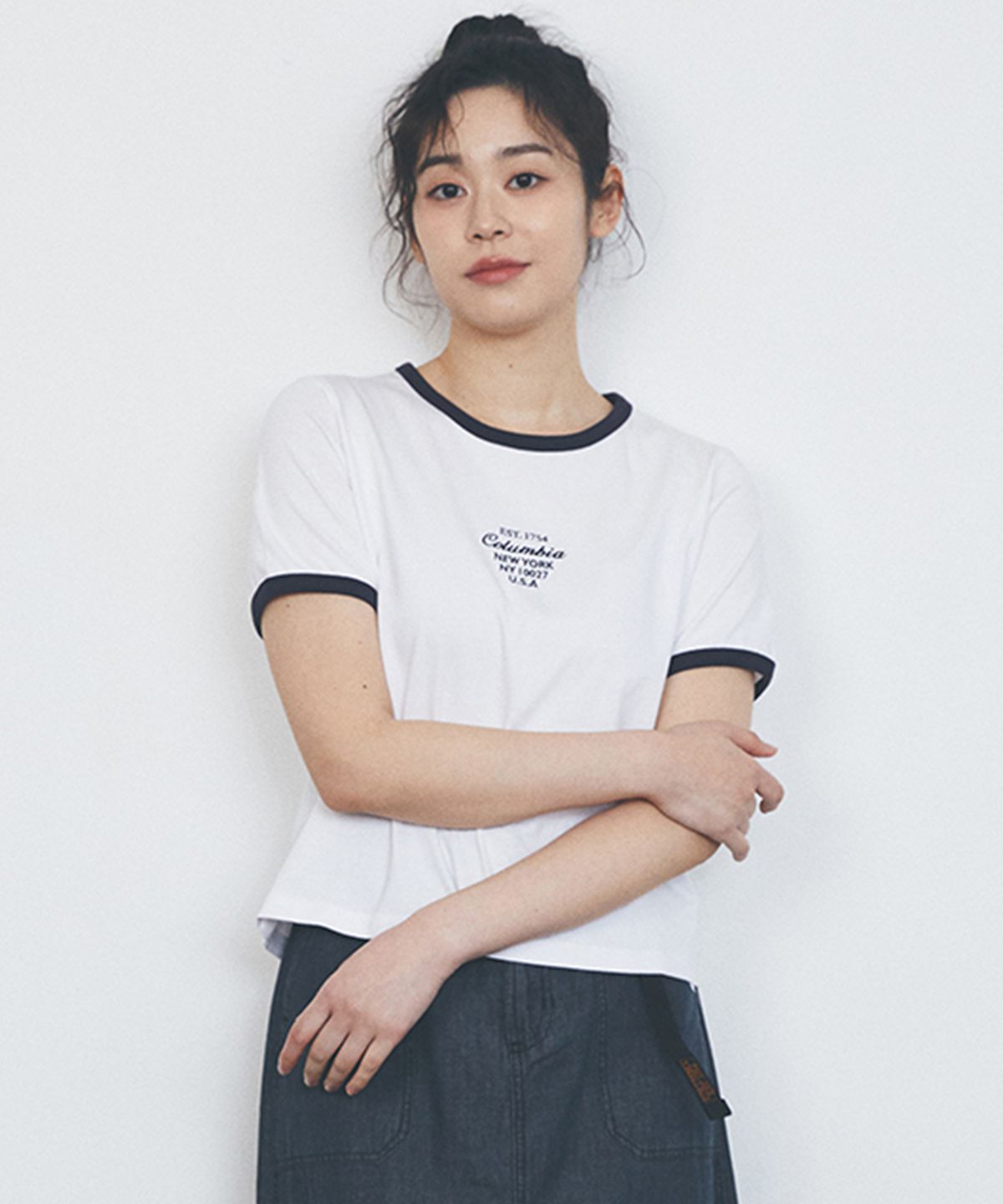 컬럼비아 유니버시티(COLUMBIA UNIVERSITY) CU BIG SCRIPT WOMEN S/S RINGER T-SHIRTS 화이트