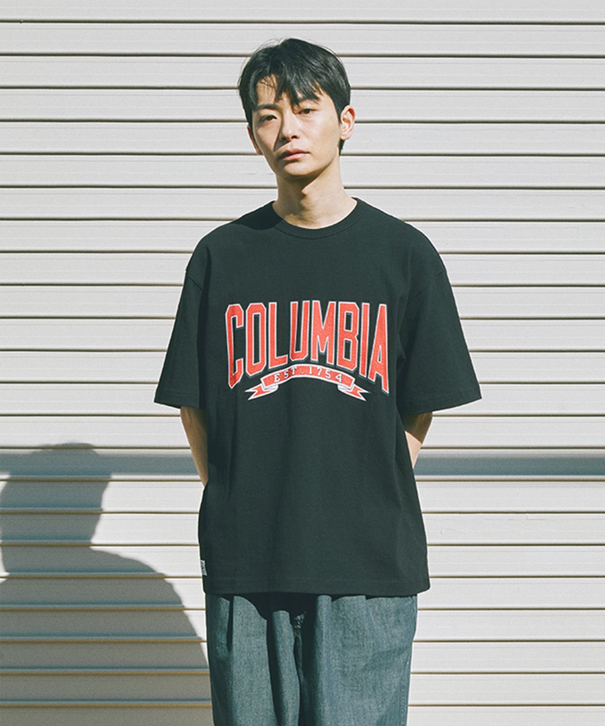 컬럼비아 유니버시티(COLUMBIA UNIVERSITY) CU 80S VINTAGE CRACK LOGO S/S T-SHIRTS 블랙