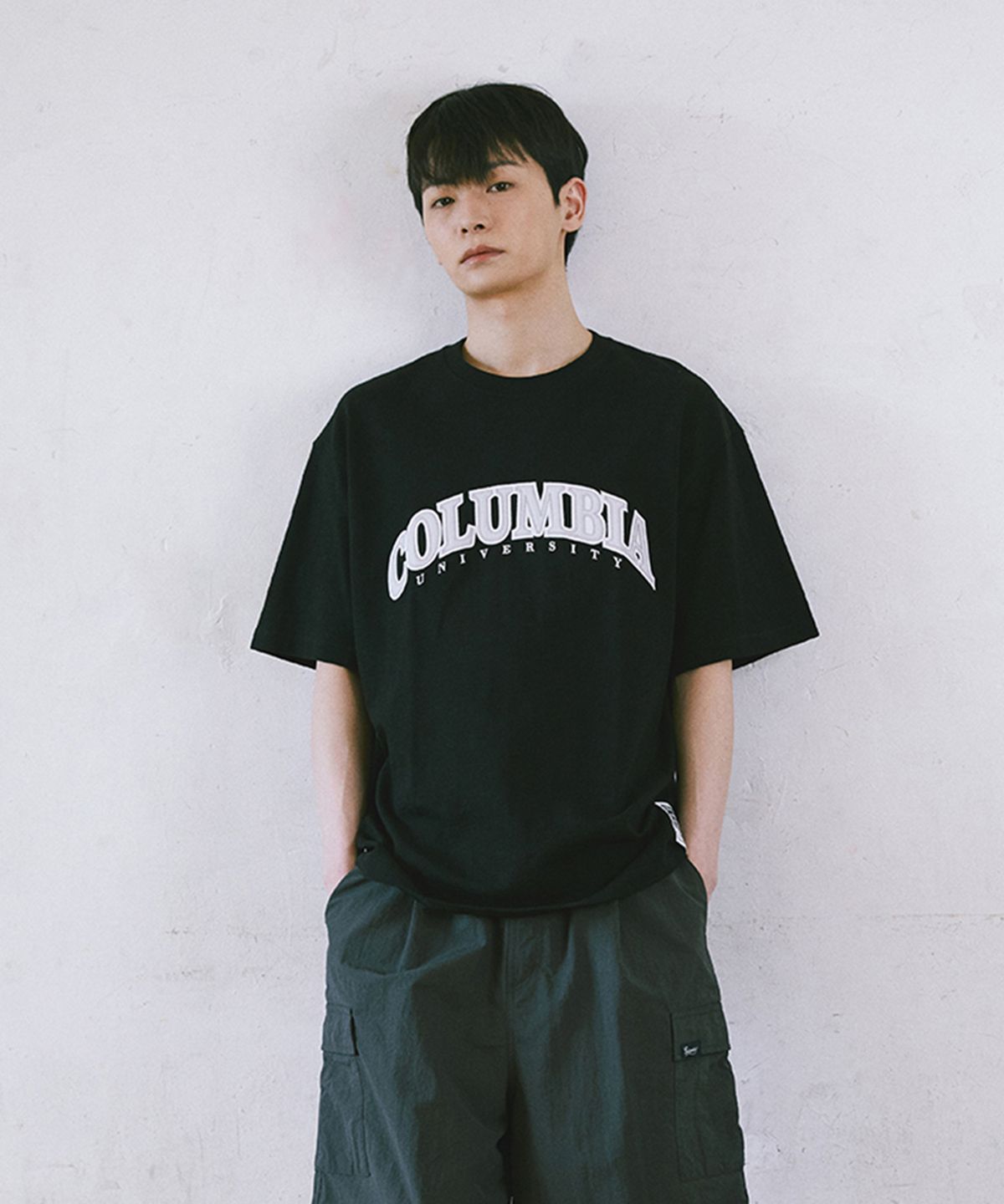 컬럼비아 유니버시티(COLUMBIA UNIVERSITY) STREET ARCH LOGO S/S T-SHIRTS 블랙