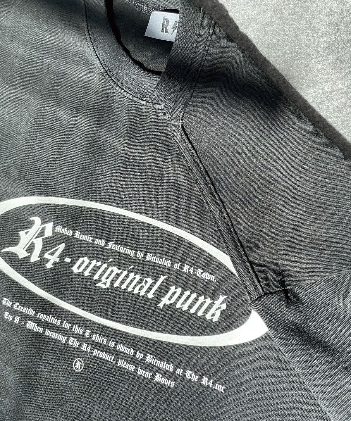 알포(R-4) R-0006 / ORIGINAL PUNK SHORT TEE(BLACK)