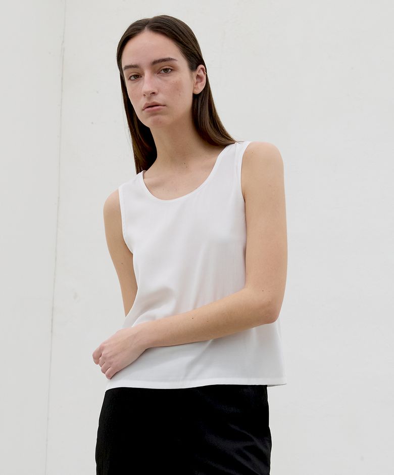 실키 슬리브리스 탑_WHITE