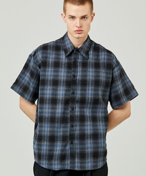 MUSINSA | EASE OMBRE 1/2 CHECK SHIRTS [OVERSIZED FIT] _BLUE_ Unisex