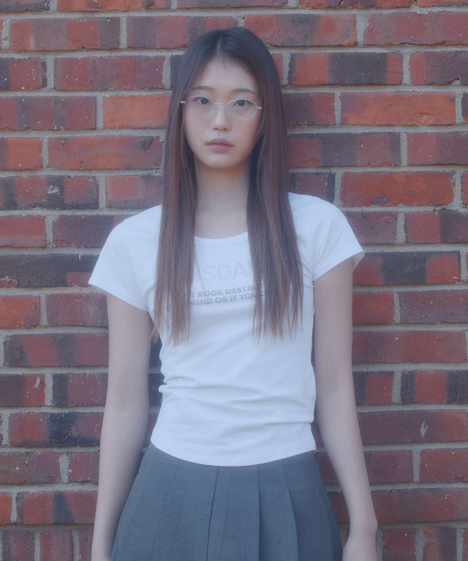 [LMOOD] JEWEL TRIMMING HALF T SHIRT /追跡付 MUSINSA | LMOOD Jewel Trimming Half T-Shirt White