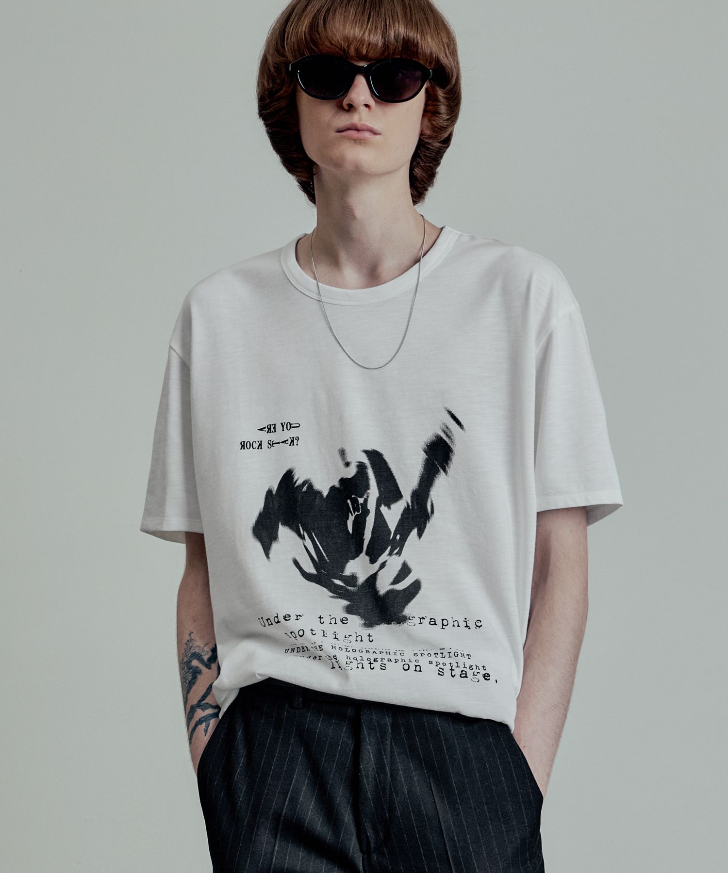 ★LMOOD★ Electric graphic slouchy half t-shirt white MUSINSA | LMOOD Electric graphic slouchy half t-shirt white