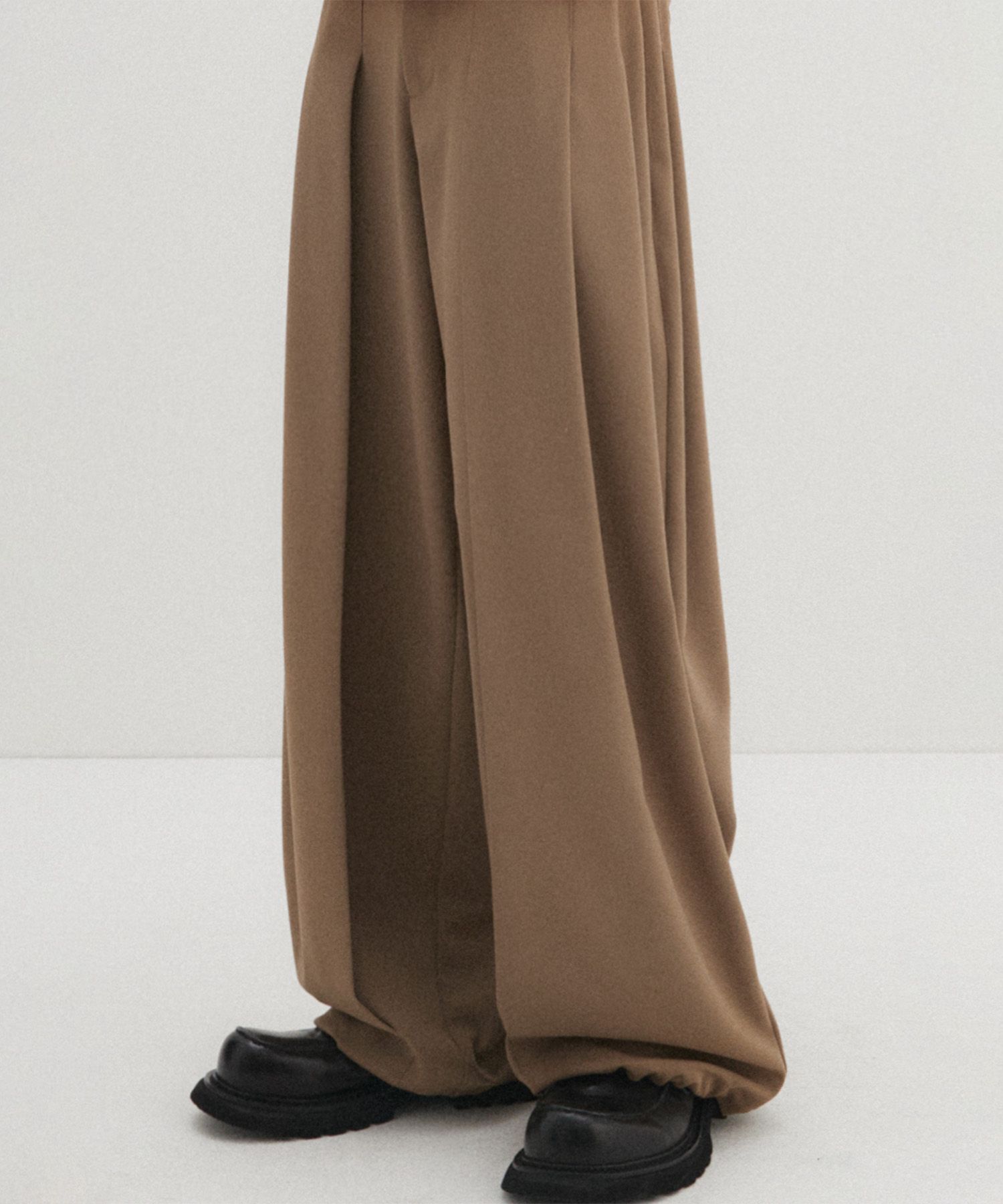スラックス DNSR Multi-pleated wide slacks 5FT0048 MUSINSA | DNSR Multi-pleated wide slacks beige