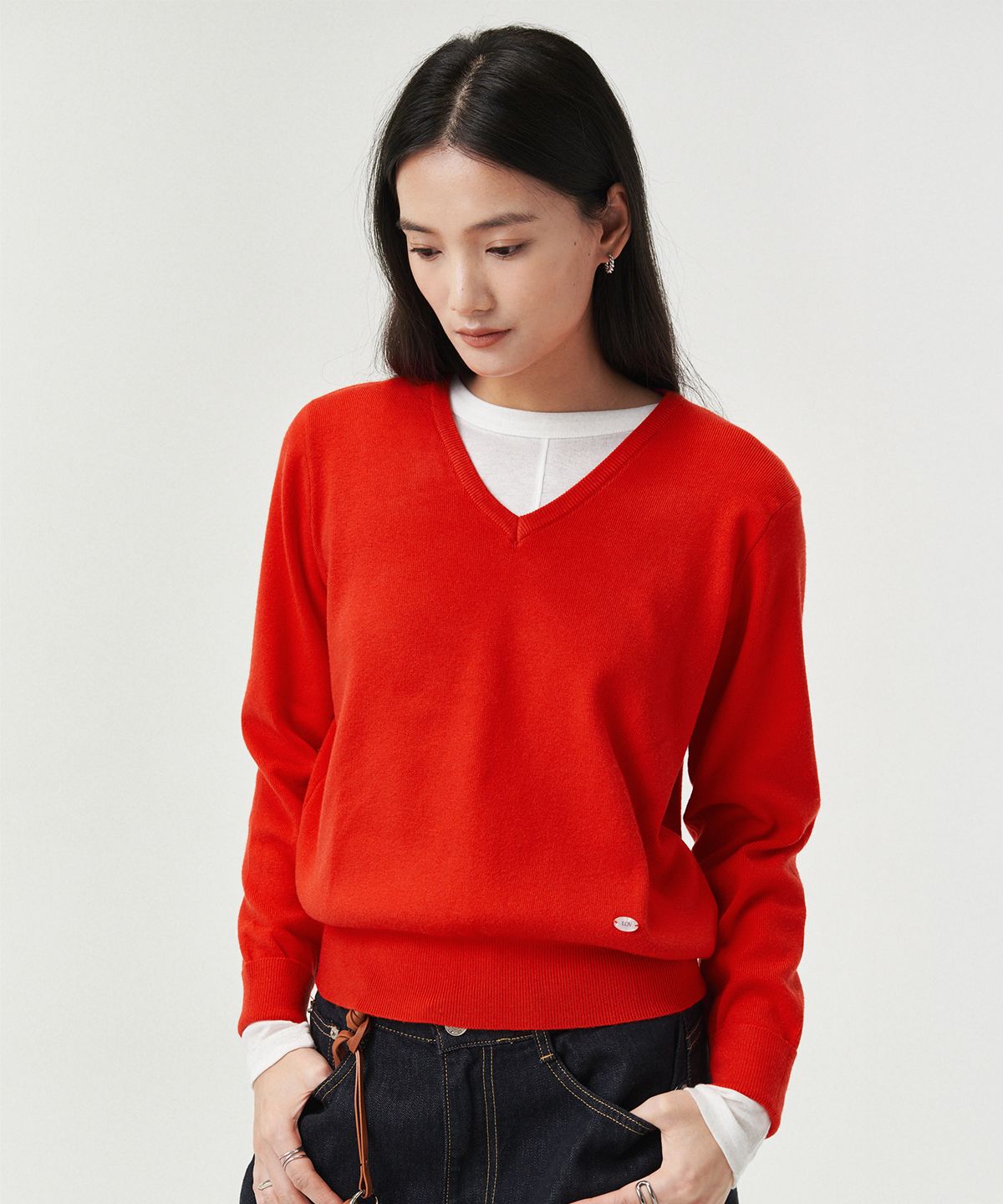 로브로브(LOVLOV) MY ATTITUDE V-NECK  KNIT