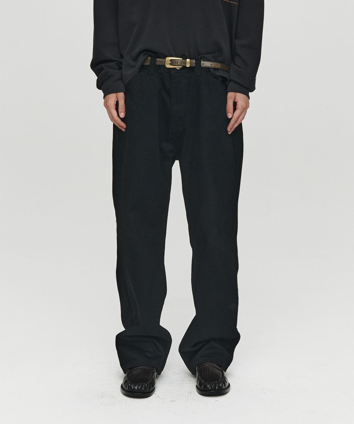 호이테(HEUTE) HET BEN WIDE DENIM (BLACK)
