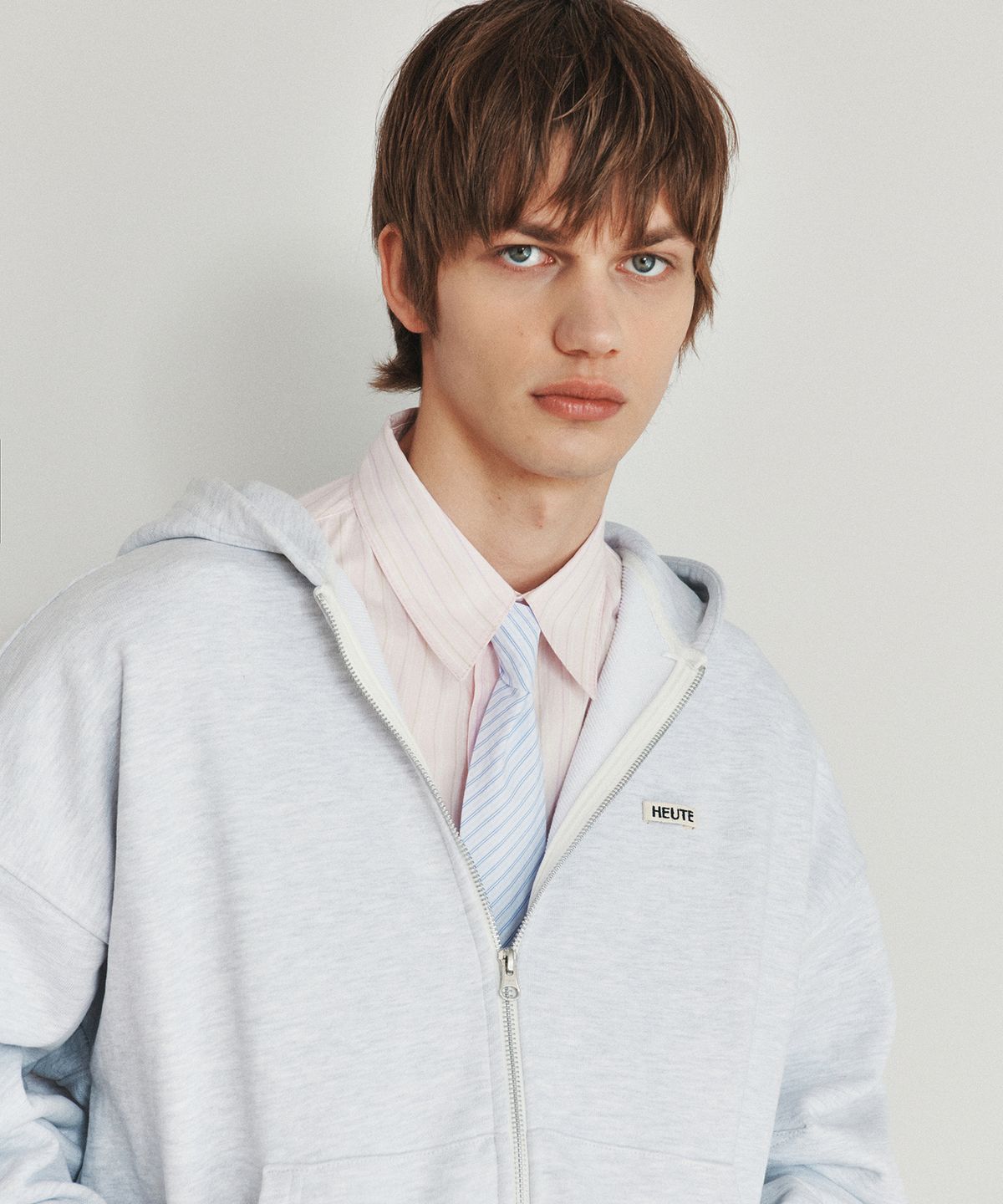 호이테(HEUTE) HET SIGNATURE HOODIE ZIP-UP (M/GREY)